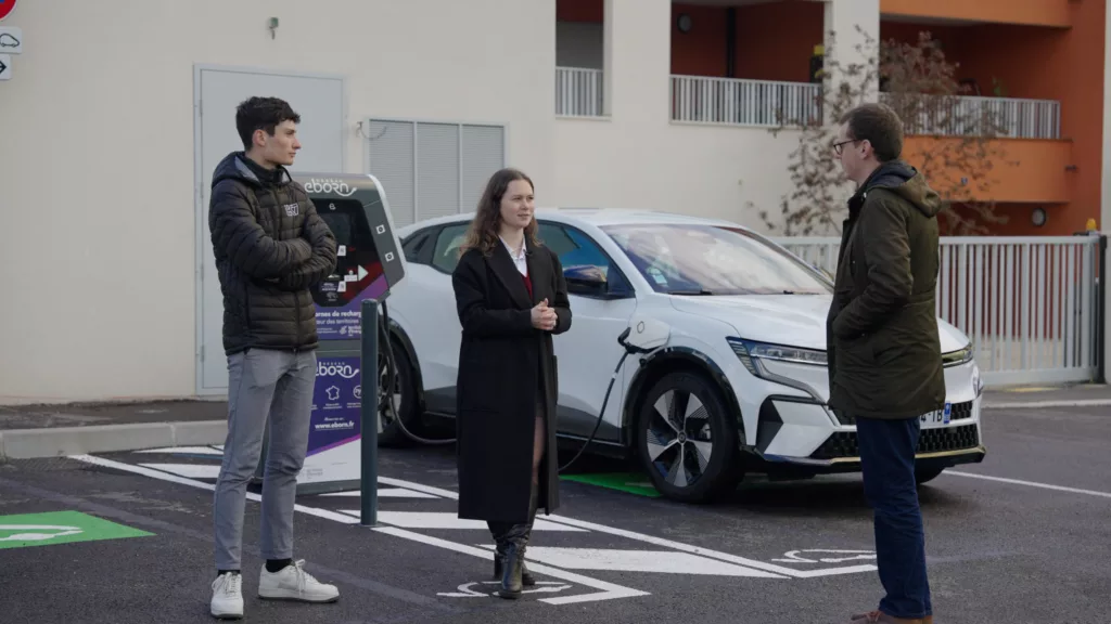 Dérush itv.00 09 04 06.still001